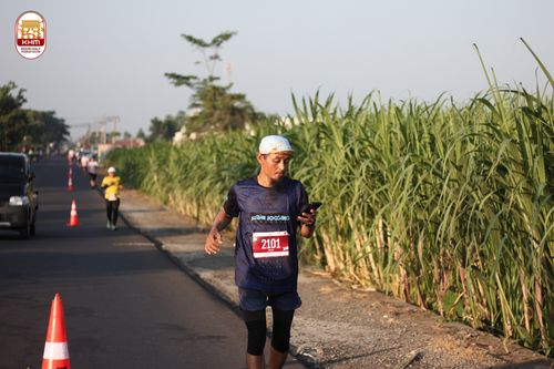 Race photo from Kediri Half Marathon 2024