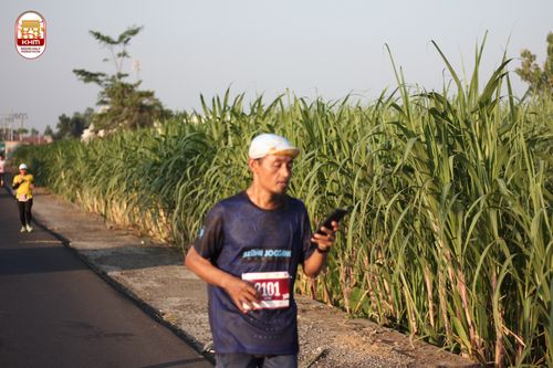 Race photo from Kediri Half Marathon 2024