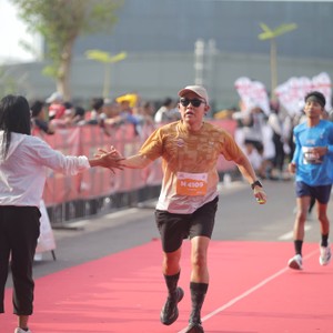 Race photo from KEDIRI HALF MARATHON 2026