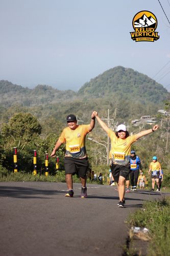 Race photo from Kelud Vertical Challenge 2024