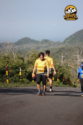 Race photo from Kelud Vertical Challenge 2024