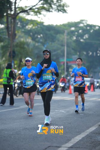 Race photo from Isoplus Run 2024 Surabaya