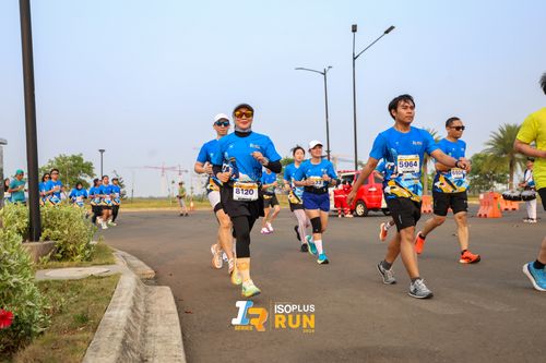 Race photo from ISOPlus Run 2024 Jakarta