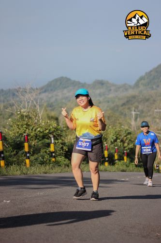 Race photo from Kelud Vertical Challenge 2024