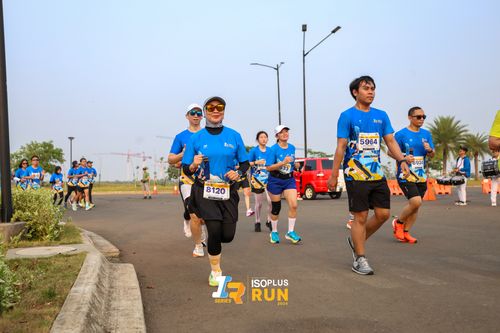 Race photo from ISOPlus Run 2024 Jakarta