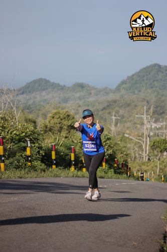 Race photo from Kelud Vertical Challenge 2024