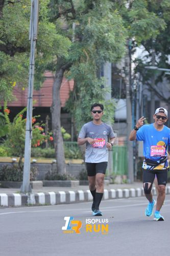 Race photo from Isoplus Run 2024 Surabaya