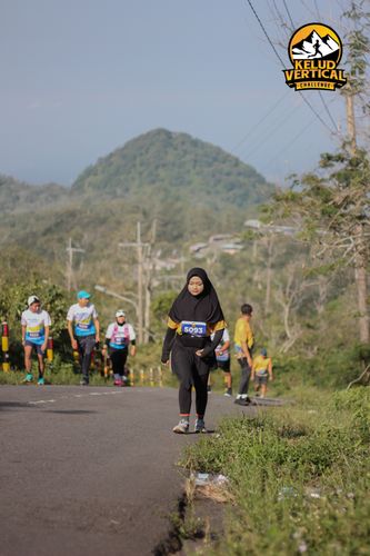 Race photo from Kelud Vertical Challenge 2024