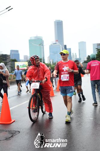 Race photo from Smartfren Run 2024