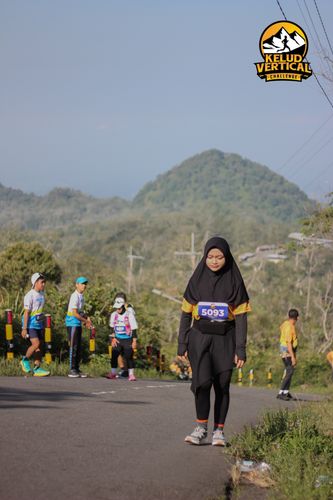 Race photo from Kelud Vertical Challenge 2024