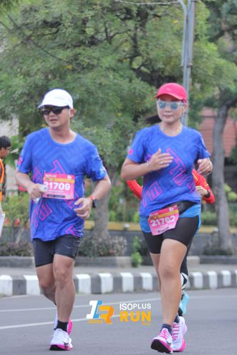 Race photo from Isoplus Run 2024 Surabaya