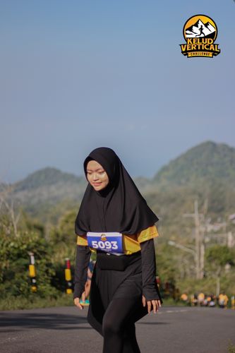 Race photo from Kelud Vertical Challenge 2024