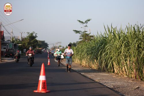 Race photo from Kediri Half Marathon 2024