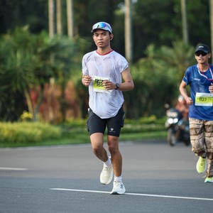 Race photo from BOGORUN 2026