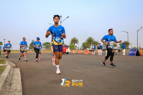 Race photo from ISOPlus Run 2024 Jakarta