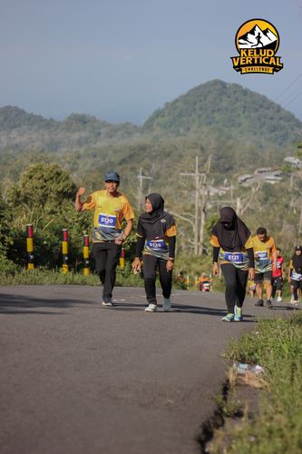 Race photo from Kelud Vertical Challenge 2024