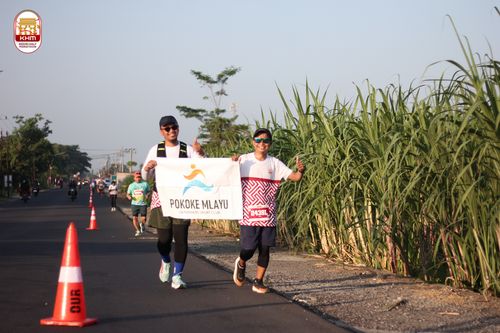 Race photo from Kediri Half Marathon 2024