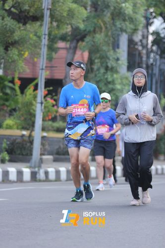 Race photo from Isoplus Run 2024 Surabaya
