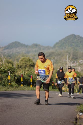 Race photo from Kelud Vertical Challenge 2024