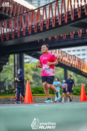Race photo from Smartfren Run 2025 