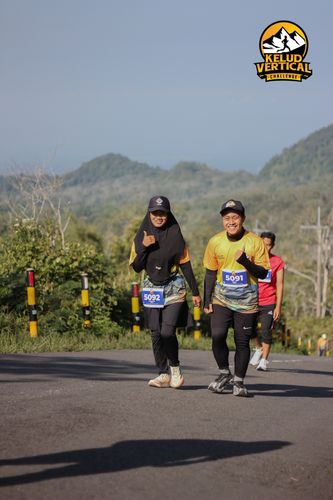 Race photo from Kelud Vertical Challenge 2024