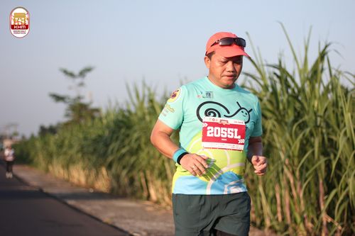 Race photo from Kediri Half Marathon 2024