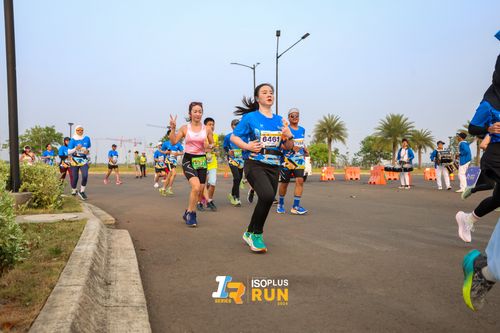 Race photo from ISOPlus Run 2024 Jakarta