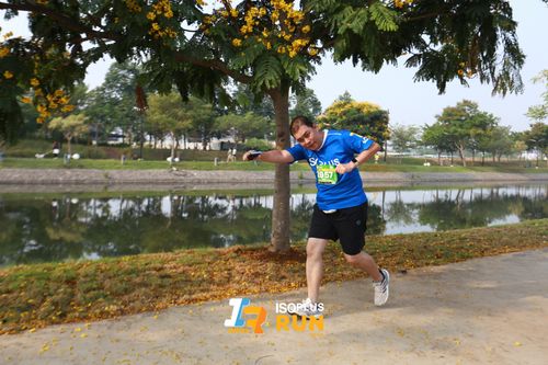 Race photo from ISOPlus Run 2024 Jakarta