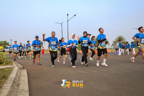 Race photo from ISOPlus Run 2024 Jakarta
