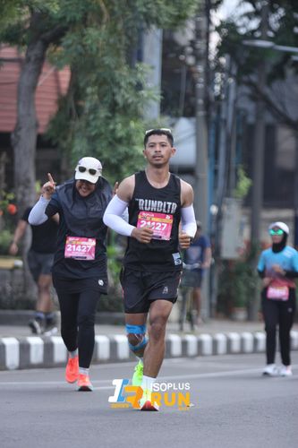 Race photo from Isoplus Run 2024 Surabaya