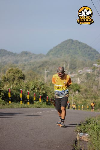 Race photo from Kelud Vertical Challenge 2024