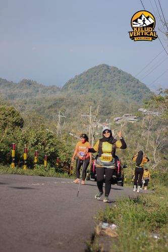 Race photo from Kelud Vertical Challenge 2024