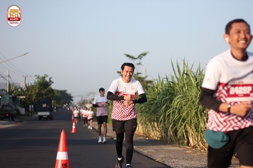 Race photo from Kediri Half Marathon 2024