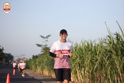 Race photo from Kediri Half Marathon 2024