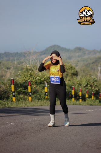 Race photo from Kelud Vertical Challenge 2024