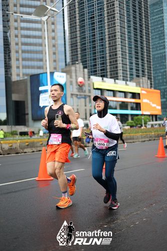 Race photo from Smartfren Run 2024