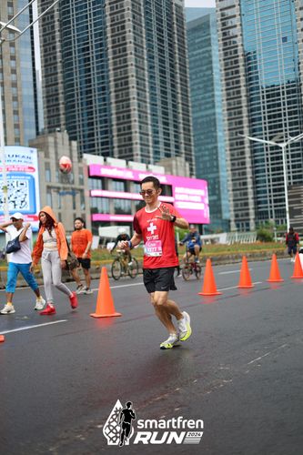 Race photo from Smartfren Run 2024