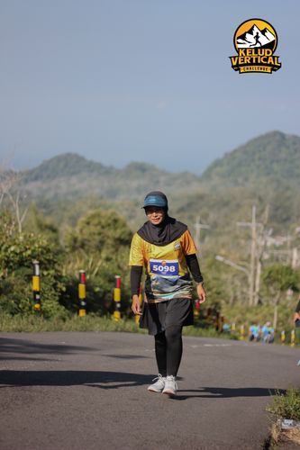 Race photo from Kelud Vertical Challenge 2024