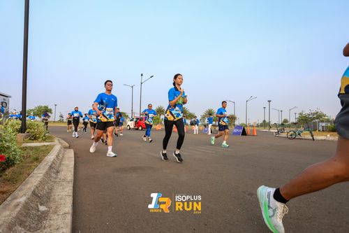 Race photo from ISOPlus Run 2024 Jakarta