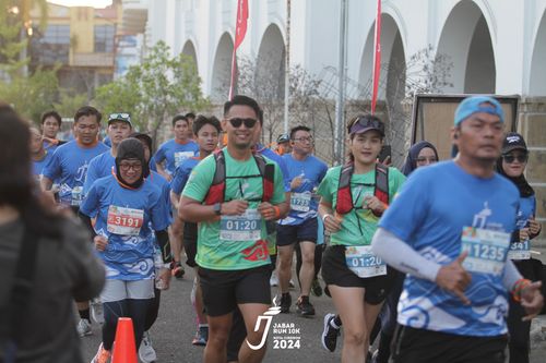 Race photo from Jabar Run 10K 2024
