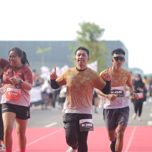 Race photo from KEDIRI HALF MARATHON 2026