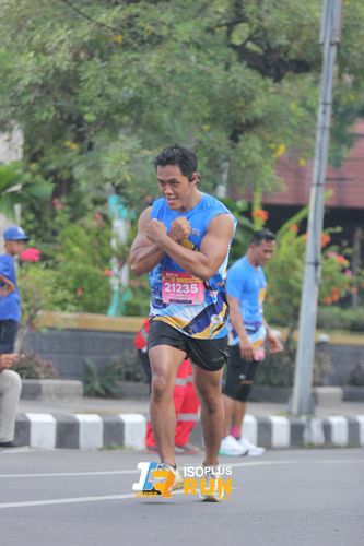 Race photo from Isoplus Run 2024 Surabaya