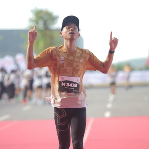 Race photo from KEDIRI HALF MARATHON 2026