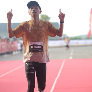 Race photo from KEDIRI HALF MARATHON 2026