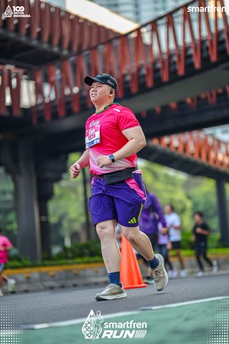Race photo from Smartfren Run 2025 