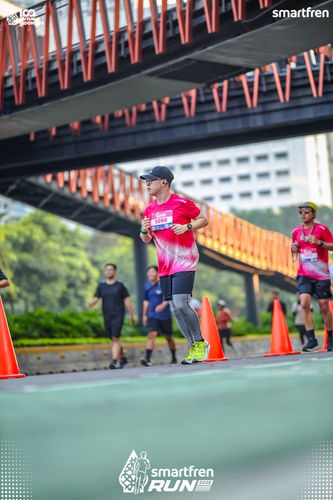 Race photo from Smartfren Run 2025 