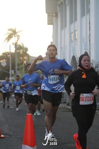 Race photo from Jabar Run 10K 2024