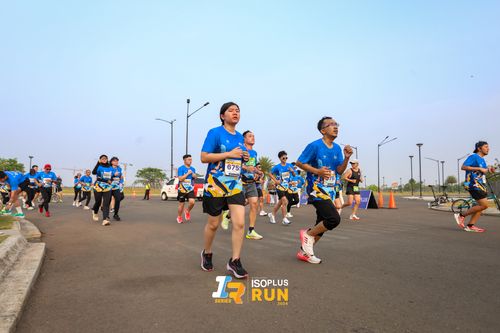 Race photo from ISOPlus Run 2024 Jakarta