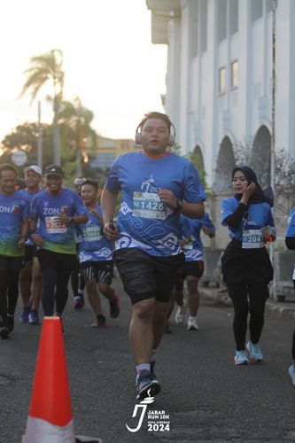 Race photo from Jabar Run 10K 2024