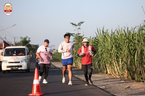 Race photo from Kediri Half Marathon 2024